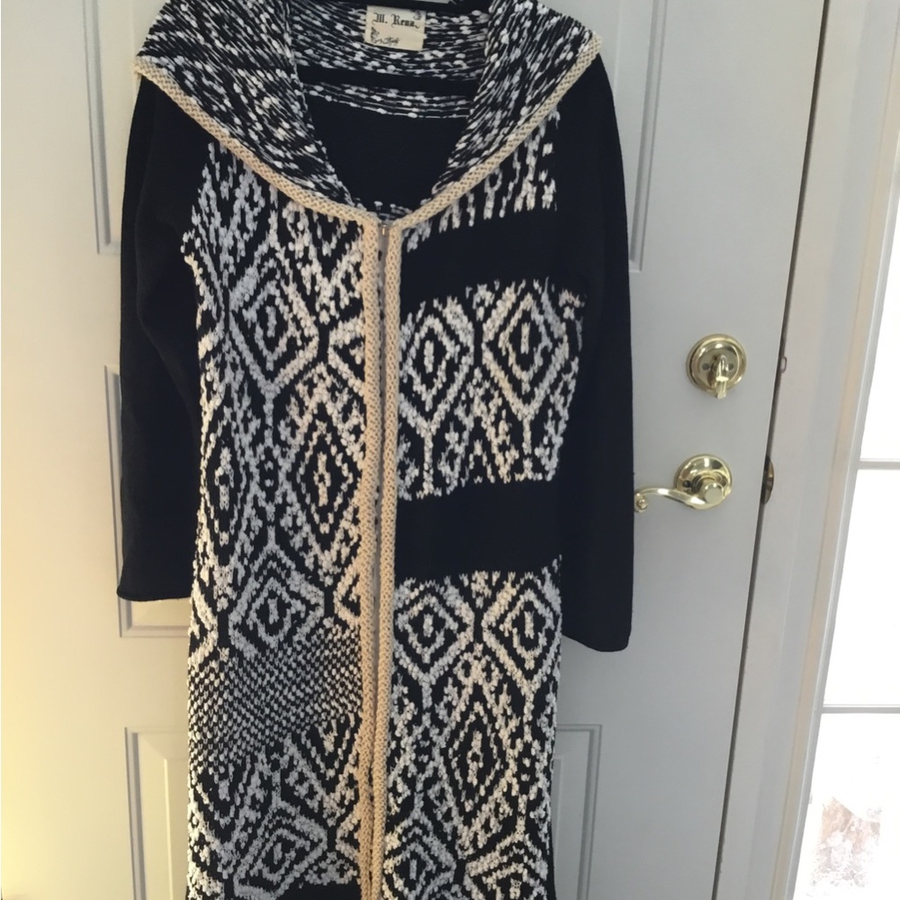 M. Rena Black and White Geometric Knit Cardigan